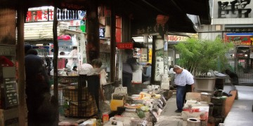训练模式只能单挑吗？手游中的多样化训练体验探讨