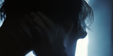 男友摩擦我脖子，这背后是什么心理？