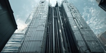 物业擅自撕掉电梯膜，这样的行为真的违法吗？