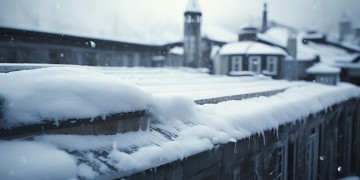 楼顶积雪物业有责任吗？
