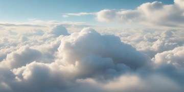 笑容挂在柔软的云间什么歌？探寻这句歌词背后的音乐密码