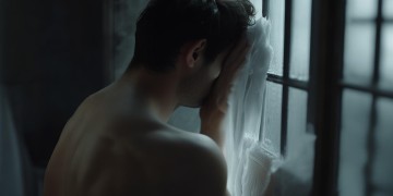 发烧男友贴额头可以降温吗？