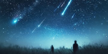 有人陪我看流星雨，这句歌词究竟出自哪首歌？