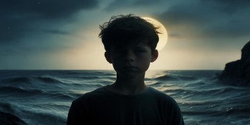 少年歌中的恨究竟是什么意思？
