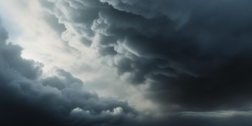 我的天空乌云巨龙究竟是哪首歌？深度解析歌词背后的音乐密码