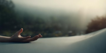 误打女友巴掌犯法吗？